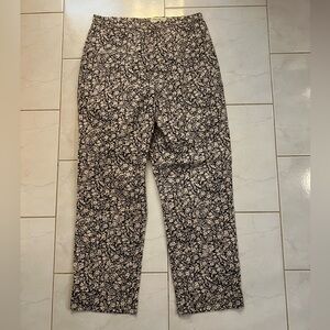 Vintage Eddie Bauer Women’s Black with Beige Floral Print Pants